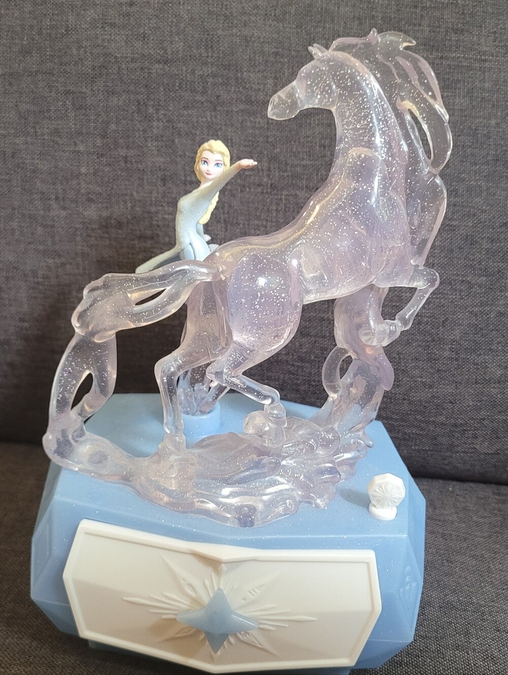 Frozen Jewelry Box